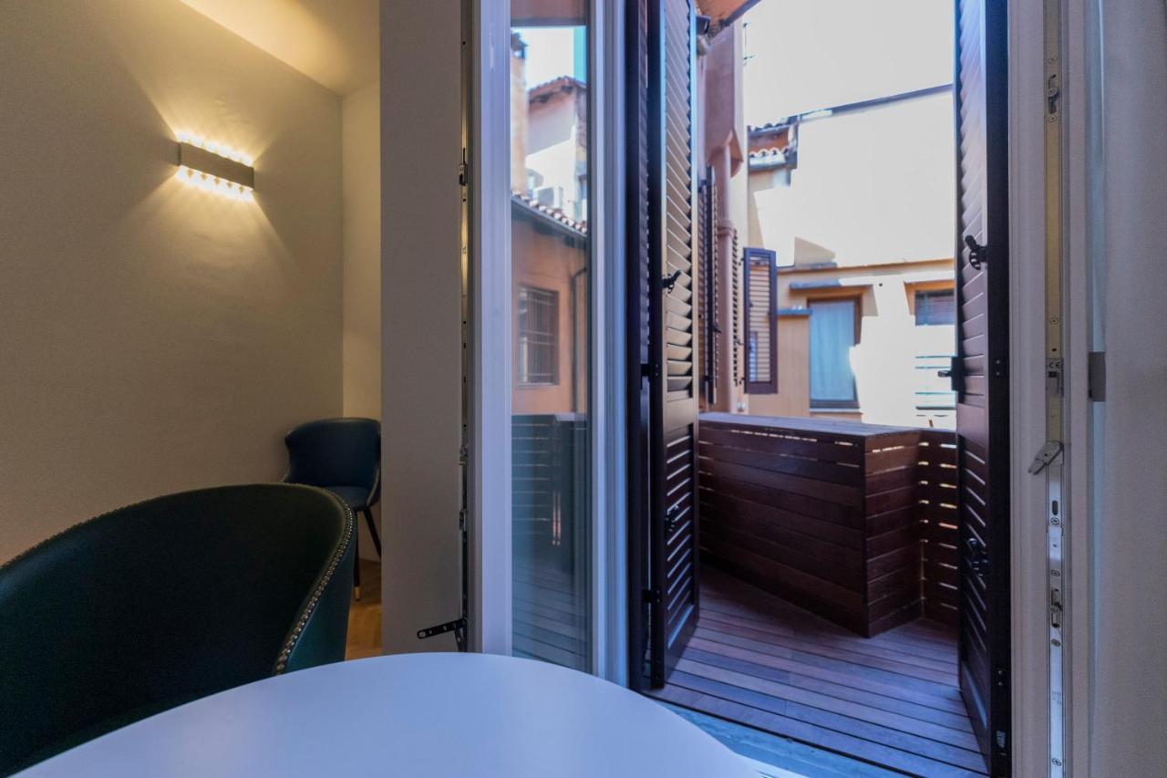 Aldrovandi Luxury Suites And Apartment Болонья Екстер'єр фото