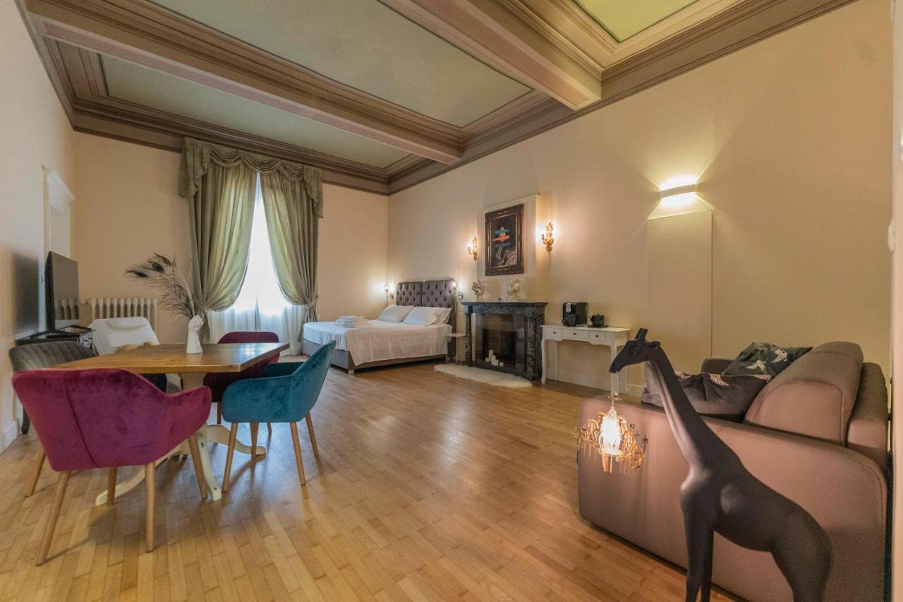 Aldrovandi Luxury Suites And Apartment Болонья Екстер'єр фото