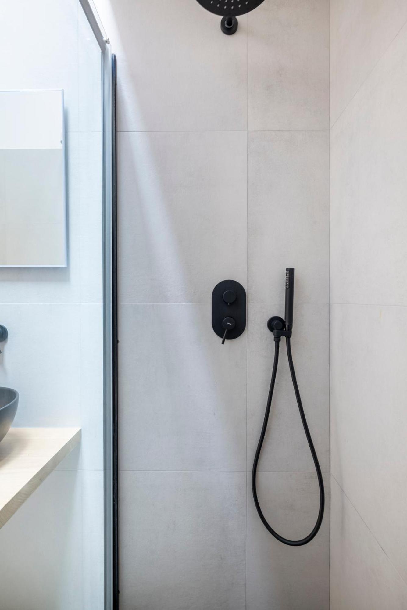 Aldrovandi Luxury Suites And Apartment Болонья Екстер'єр фото
