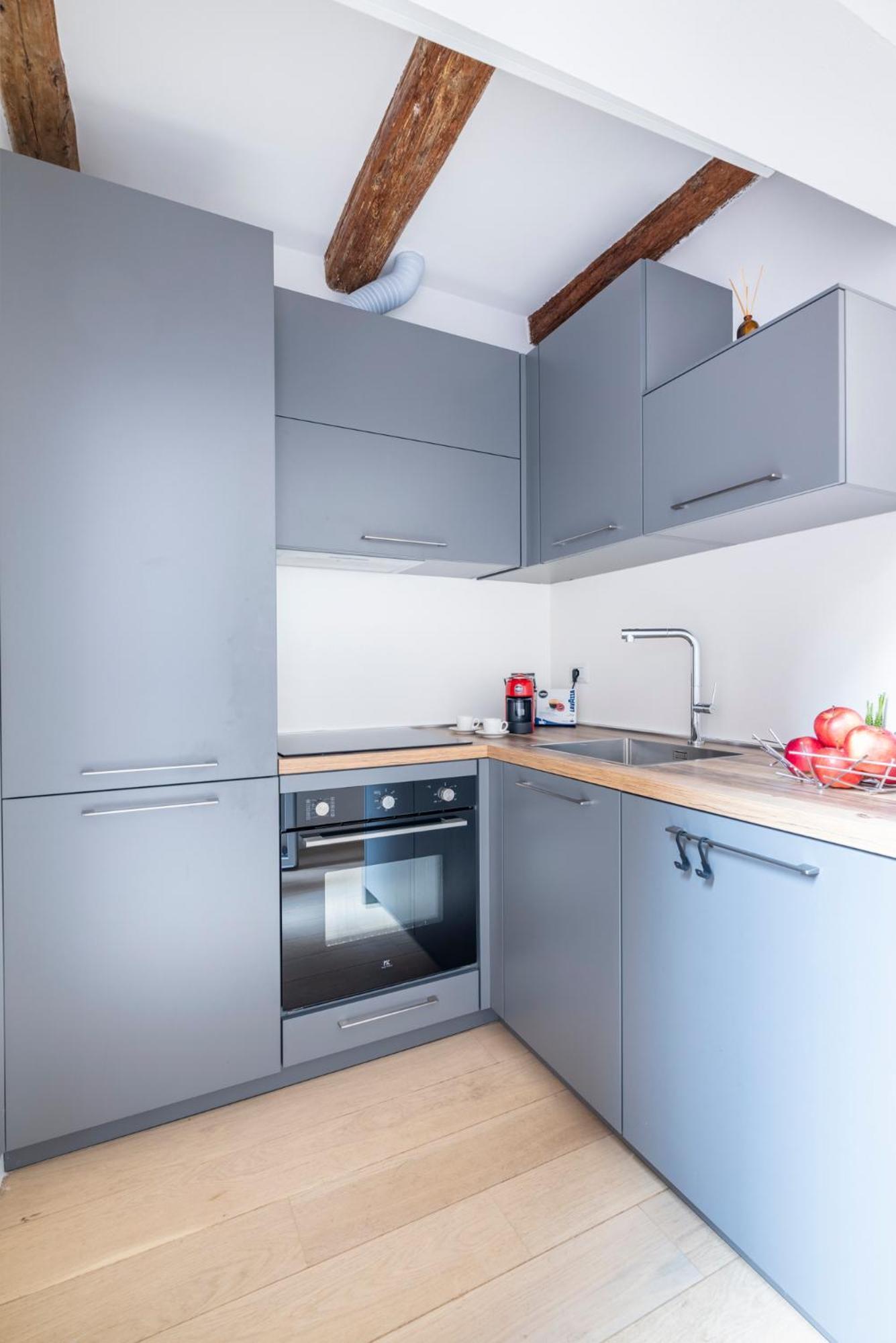 Aldrovandi Luxury Suites And Apartment Болонья Екстер'єр фото